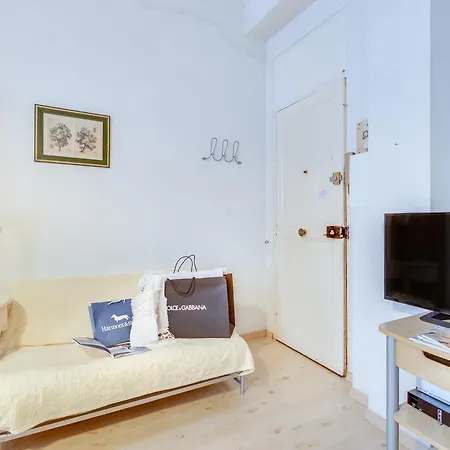 Apartment D Or